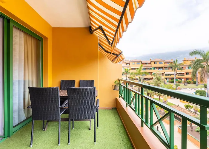 Home2book Cozy Terrace With Pool Views 公寓