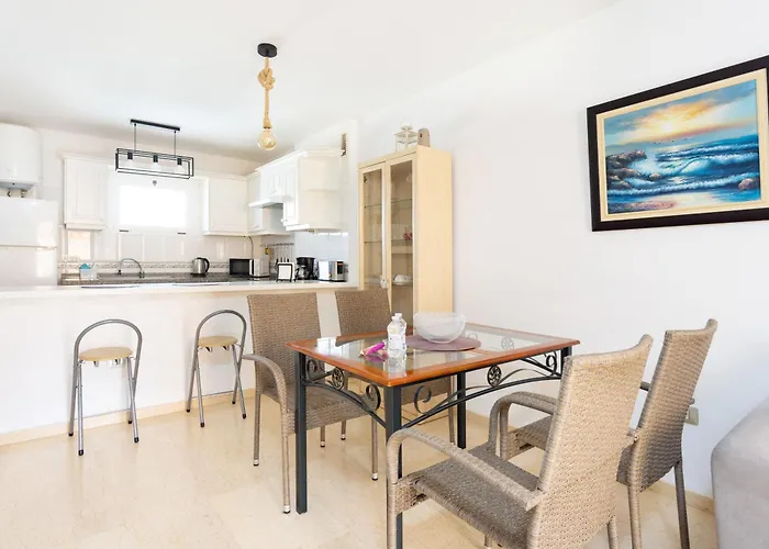 شقة Home2book Cozy Terrace With Pool Views *