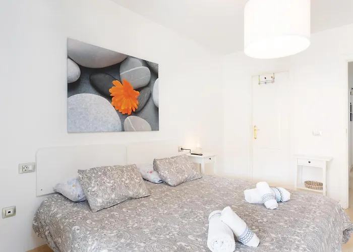 شقة Home2book Cozy Terrace With Pool Views *